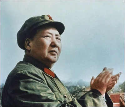 Qui est ce Mao, plus grand criminel de l'histoire, dictateur communiste absolu de la Chine pendant 27 ans de 1949 à 1976 ?