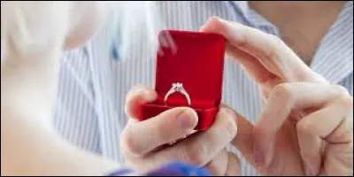 Si vous voulez être certain que votre âme sœur acceptera votre demande en mariage, il vous suffit de…