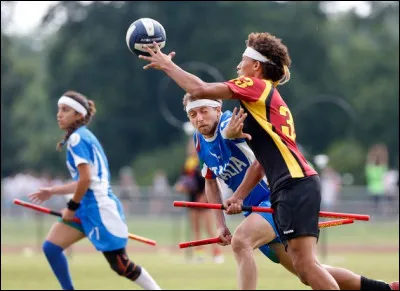 Sport : quel est ce sport d'un genre nouveau, pratiqué à la base, dans "Harry Potter" ?