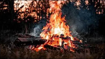 De quelle couleur le feu est-il une teinte ?