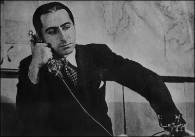 Pierre Brossolette a une sépulture au Panthéon :