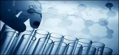 Les seules donn&eacute;es &eacute;quivalentes dans ce r&eacute;seau de Bravais sont alpha et gamma qui valent 90&deg;...