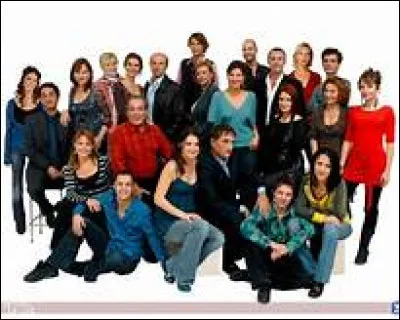 Quel métier Amandine fait-elle désormais ?