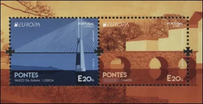 Portugal > Le pont du timbre de droite porte le nom d'un empereur. Lequel ?