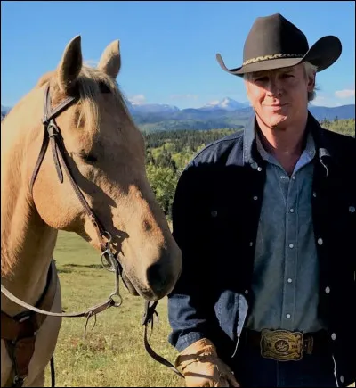 Le père qui est revenu est...