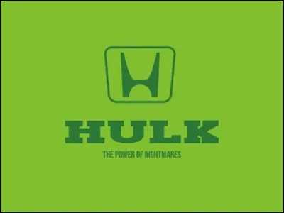 En voiture ! C'est Hulk qui conduit !