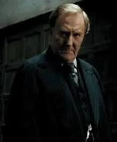 Qui est le ministre lors du proc&egrave;s de Harry ?