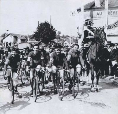 En quelle année eut lieu la toute première édition du Tour de France ?