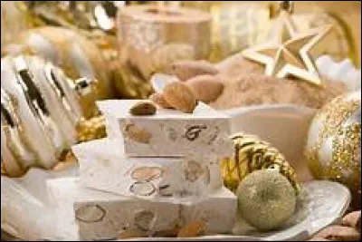 Quel pourcentage de miel le nougat de Montélimar contient-il ?