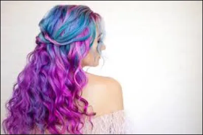 Quelle est la couleur de tes cheveux ?