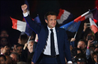 En 2022, qui est l'actuel président de la France ?