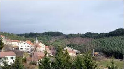 Nous terminons notre balade dans le parc naturel régional des monts d'Ardèche, à Saint-Jean-Roure. Village de l'arrondissement de Tournon-sur-Rhône, il se situe dans le département ...