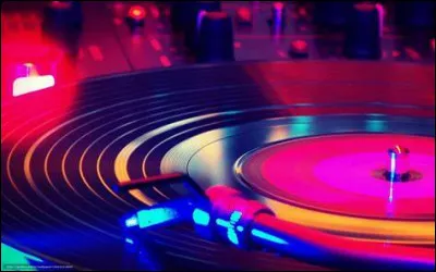 Quelle boisson fera-t-on rougir dans des souks ?