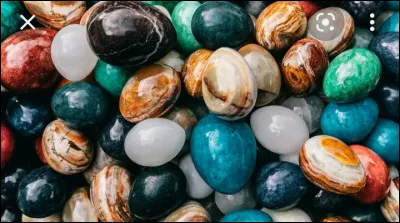 Connais-tu les pierres et les chakras ?