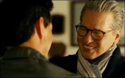 Comment se nomme cet homme, ancien ennemi du héros ?