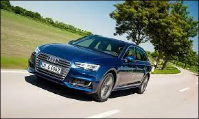 À partir de quel âge est-il possible de monter à l'avant d'une voiture ?