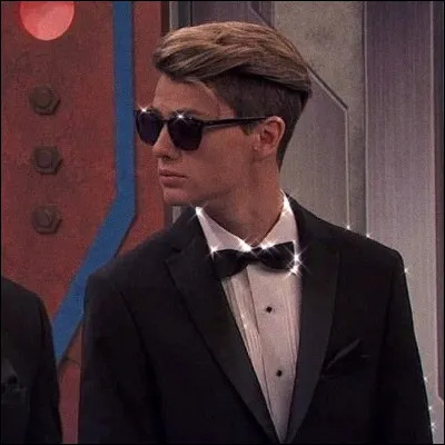 Qui est le meilleur amie d'Henry ?