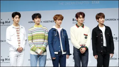 Quel est le titre de la première chanson du groupe TXT ?