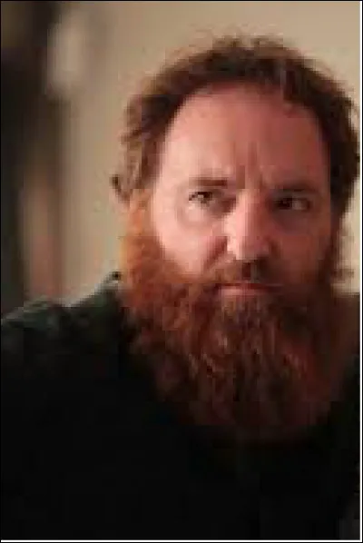 Lorsqu'une personne tue son enfant, on dit qu'elle a commis un...