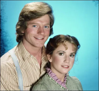 Dans quelle saison et dans quels épisodes Laura et Almanzo se marient-ils ?