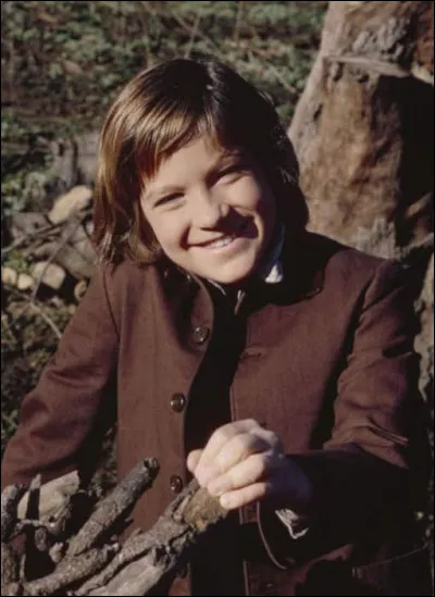 Dans quel épisode James Cooper ne se sent-il pas à sa place dans la famille Ingalls ?