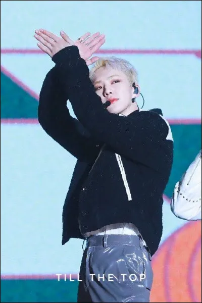 Vrai ou faux.
Il aime la nourriture japonaise.