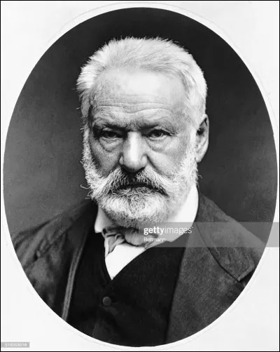 De quel mouvement Victor Hugo est-il le chef de file au XIXe ?