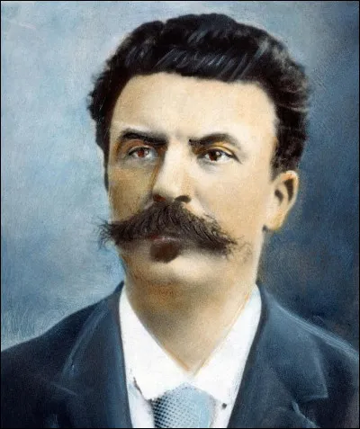 Quel est le mouvement qu'incarnent Maupassant et Zola au XIXe siècle ?