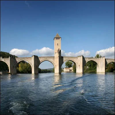 Dans quelle ville peut habiter une lotoise ?