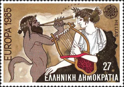Grèce > C'est un satyre phrygien au talent musical inouï. Jaloux, le dieu Apollon (à droite) le provoque en un duel, que le dieu perd ! Du coup, il lui/le...