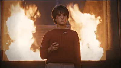 Comment s'appelle la pierre tant convoitée par Quirrell ?