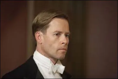 Quel acteur britannique interprète le rôle du roi George VI dans le long-métrage "Le Discours d'un roi" ?