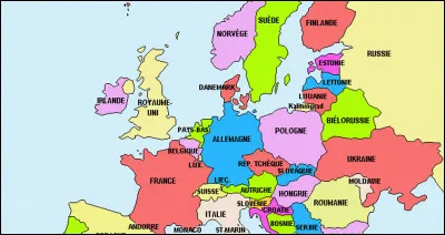 De quelle nationalité est-il ?