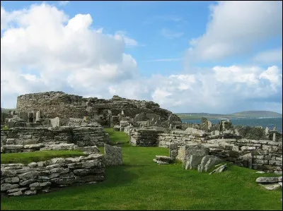 Étymologiquement, le mot "broch" ... (complétez !)
