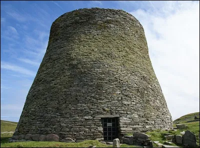Nous réitérons la question... (je sais, c'est fastidieux !)