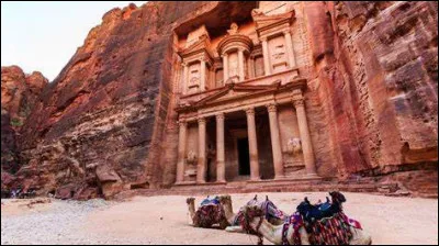 Lors de la présentation de qui l'expression "ecce homo" aurait-elle été prononcée ?