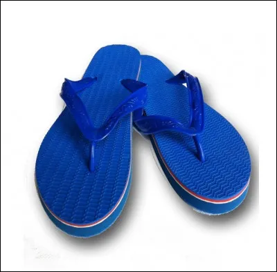 Quel type de chaussures préfères-tu porter en été ?