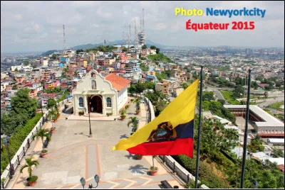 Quelle est cette ville, la plus peuplée de l'Équateur, surnommée la "Perle du Pacifique", plus grand port de la côte ouest de l'Amérique latine ?