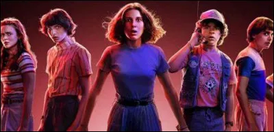 Avec quel personnage Mike a-t-il rejoint le Hellfire Club ?