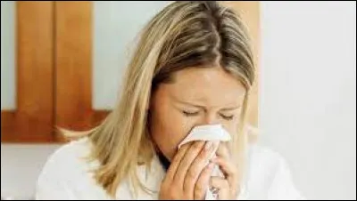 J'ai le nez qui coule ! Quel est le meilleur remède ?