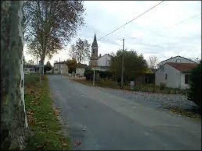 Nous terminons notre balade dans le Lot-et-Garonne, &agrave; Tr&eacute;mons. Nous sommes dans l'ancienne r&eacute;gion ...