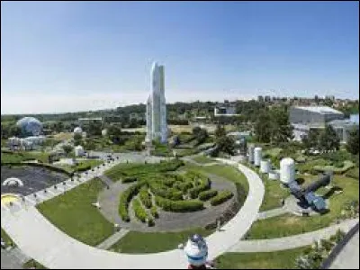 Dans quelle ville française se trouve la Cité de l'espace ?