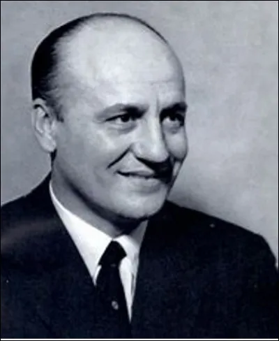 Qui est ce Pierre, célèbre grand couturier français mort en 1982 ?