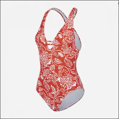 Un maillot de bain, c'est indispensable ! À combien peut-on l'acheter, celui-là ?