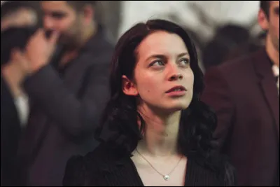 Suite au secret de Natalia, qui est chargée d'organiser la Nona ?