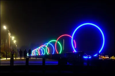 Il pleut sur Nantes - Et je me souviens - Le ciel de Nantes - Rend mon coeur chagrin !