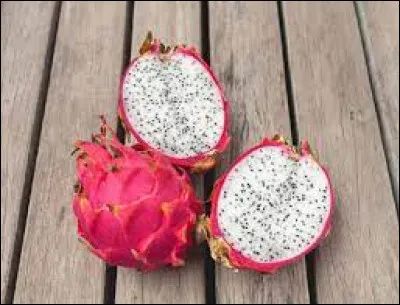 Quelle est la couleur de ce fruit ?