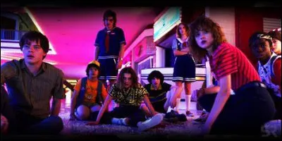 A qui Eleven va-t-elle demander conseil au sujet de sa relation avec Mike ?