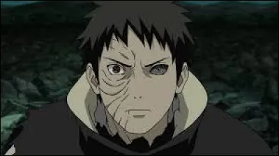 Il est du clan Uchiwa et il a déclaré la deuxième grande guerre ninja. Il avait dans son équipe Kakashi et Rin, c'est :