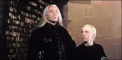 Et qui trouve-t-il là-bas ?